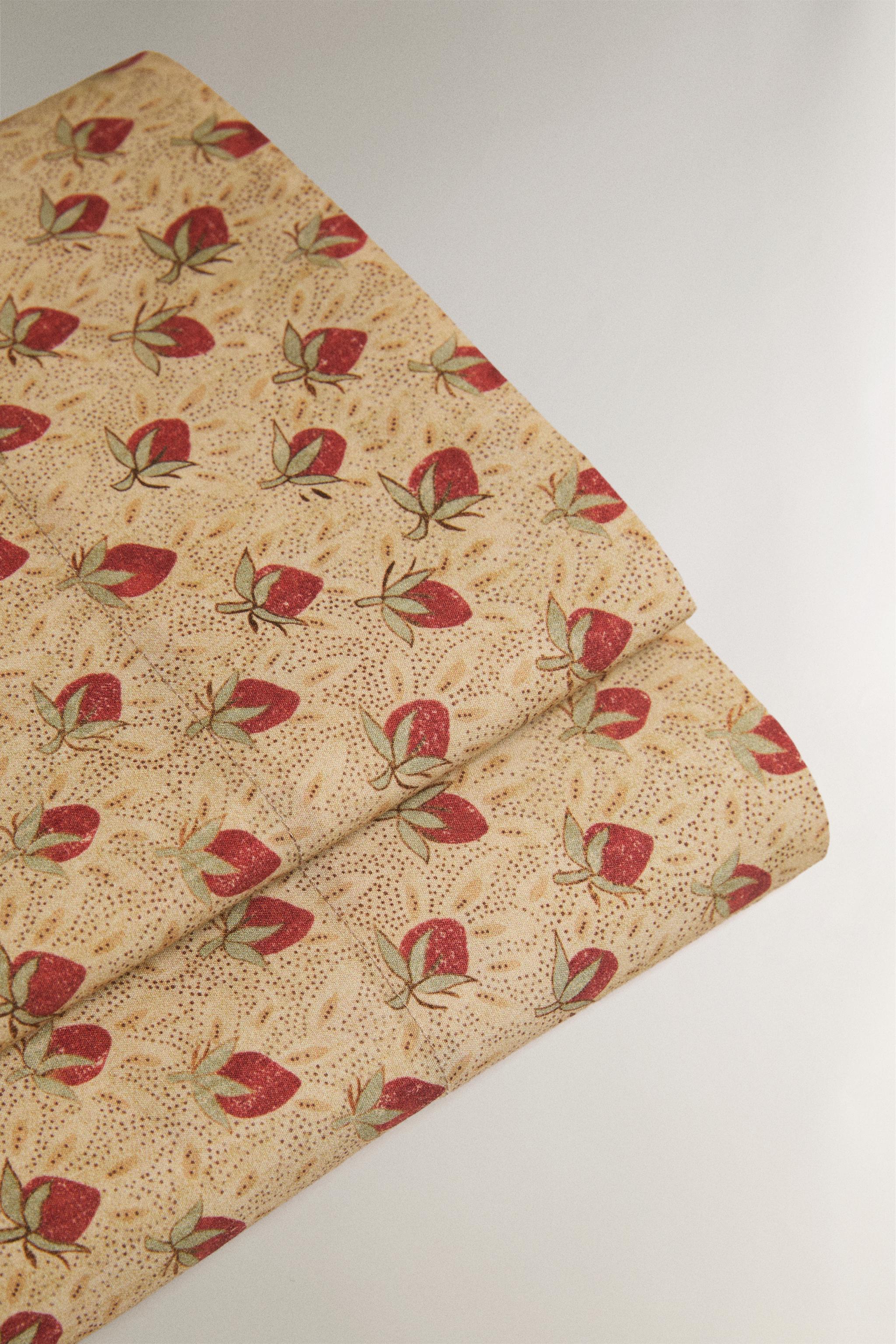 KATHARINE POLE STRAWBERRY PERCALE FLAT SHEET
